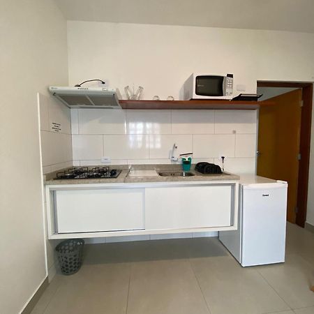 Vila Lorenzi & Apartamentos Убатуба Екстер'єр фото