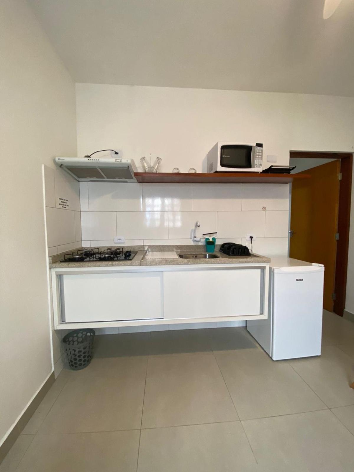 Vila Lorenzi & Apartamentos Убатуба Екстер'єр фото
